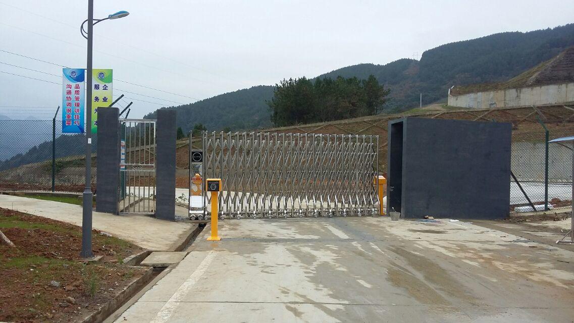 马山县马山县四川广元市伸缩门